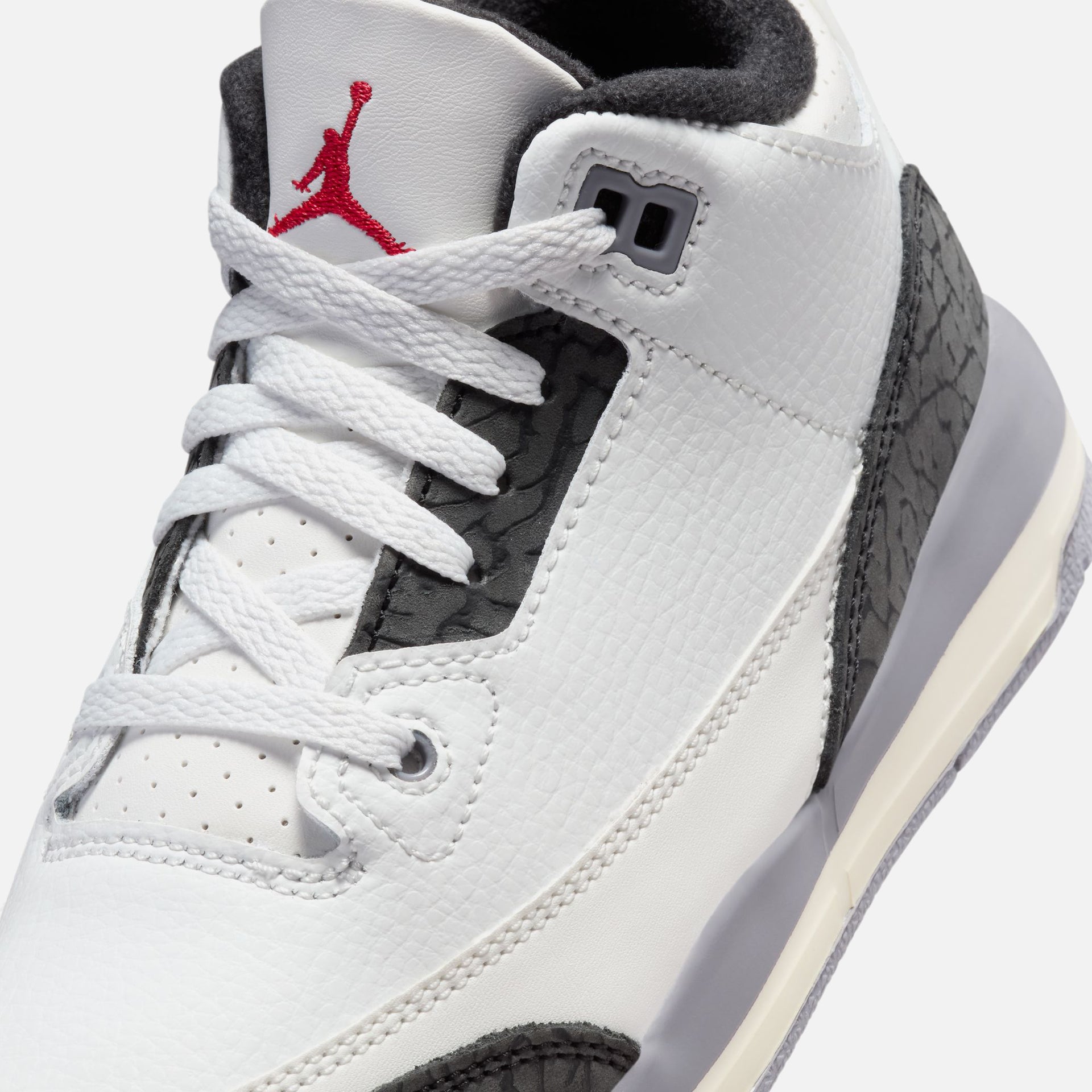 Jordan PS Air Jordan 3 Retro - Summit White / Fire Red / Cement Grey