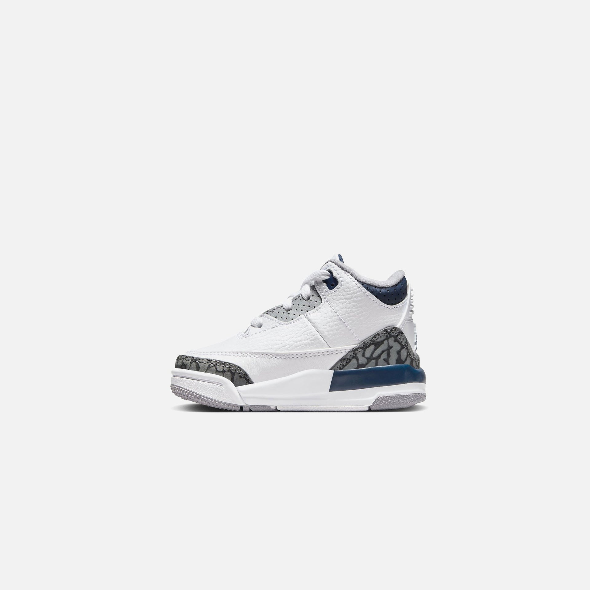 Jordan TD Air Jordan 3 Retro - White / Midnight Navy / Cement Grey / Black