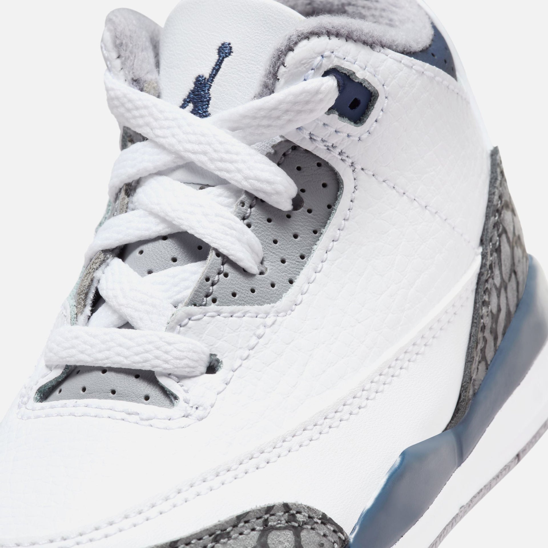 Jordan TD Air Jordan 3 Retro - White / Midnight Navy / Cement Grey / Black