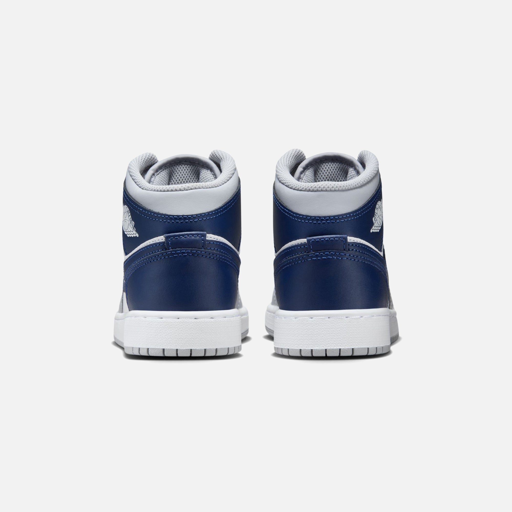 新品　US12 AIR JORDAN 1 MIDNIGHT NAVY Amazon.com | Air Jordan 1 Retro High 
