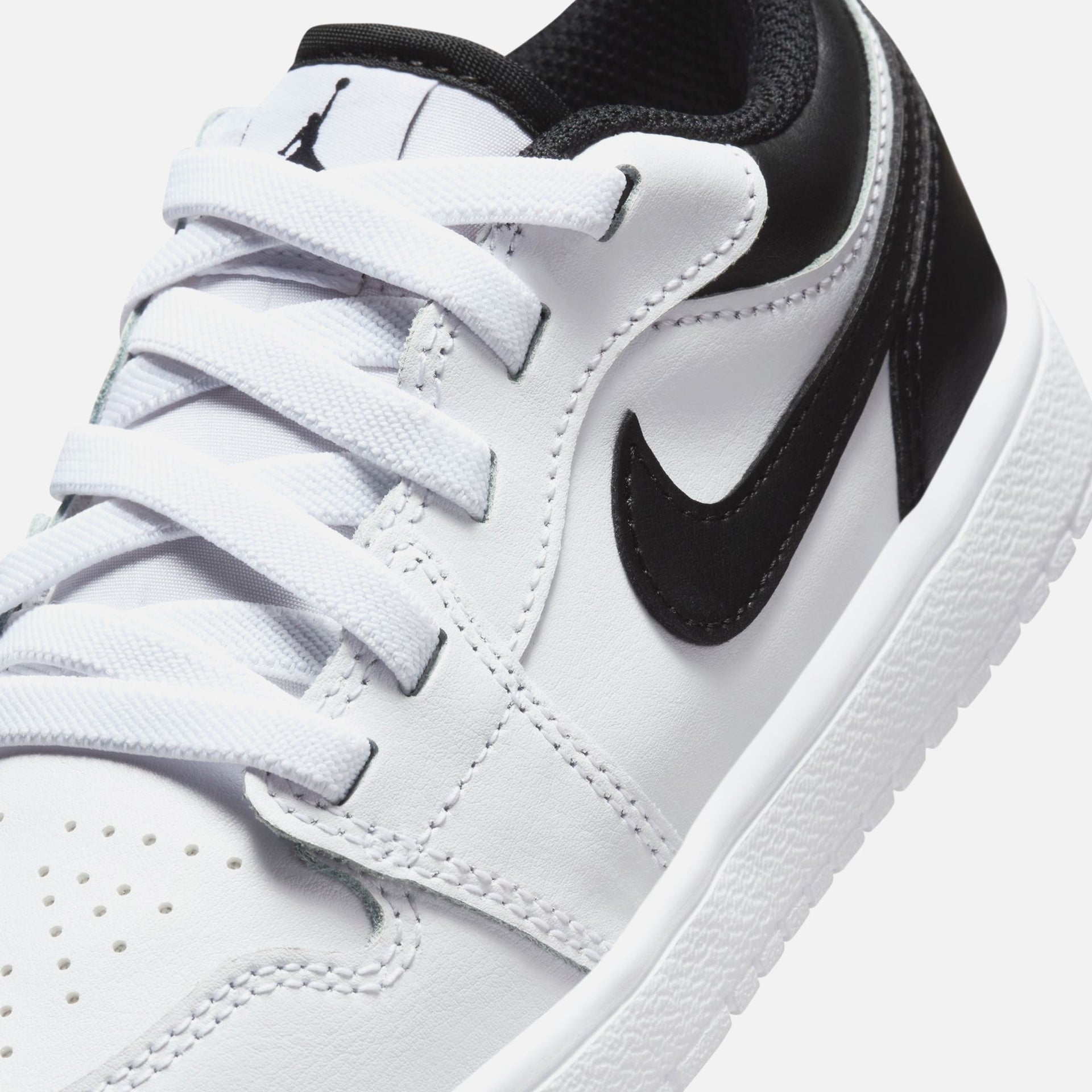Jordan PS Air Jordan 1 Low Alt - Blanc / Noir / Blanc