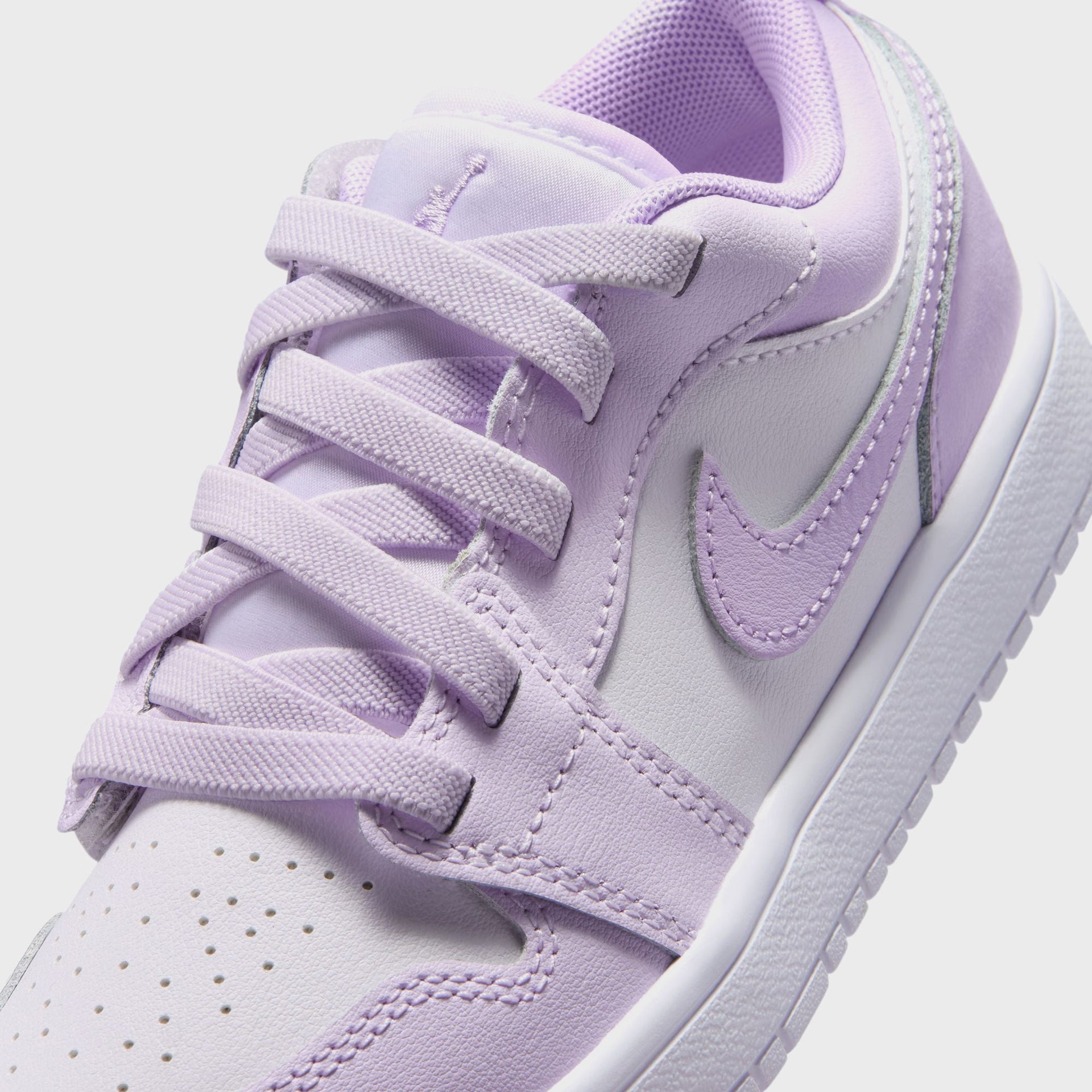 Jordan PS Air Jordan 1 Low Alt - Barely Grape / White / Violet Mist