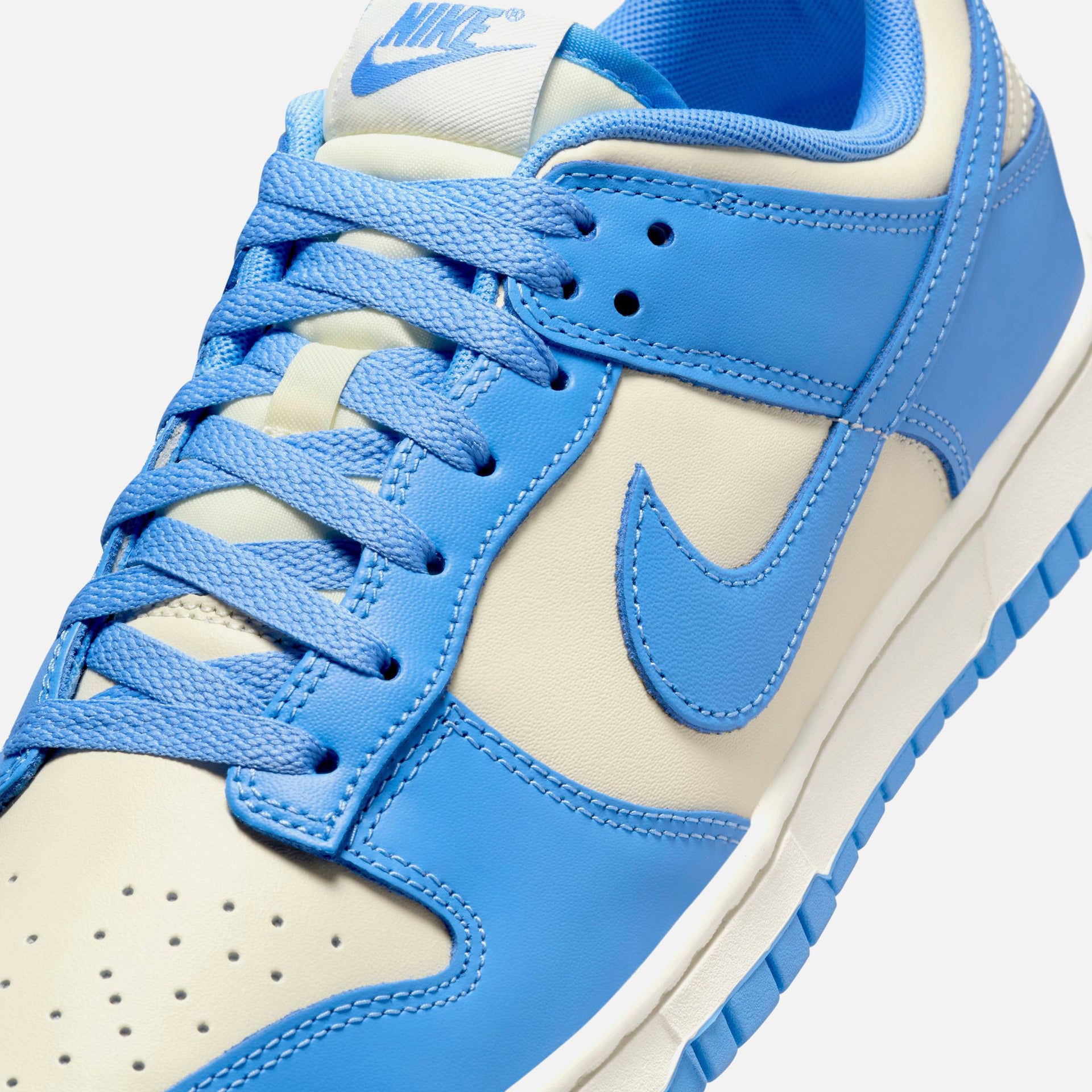 Nike Dunk Low Retro - Coconut Milk / Gym Red / Sail/ University 