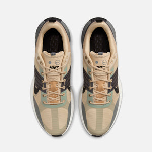 Nike Lunar Roam - Sesame / Black / Smoke Grey / Dark Raisin