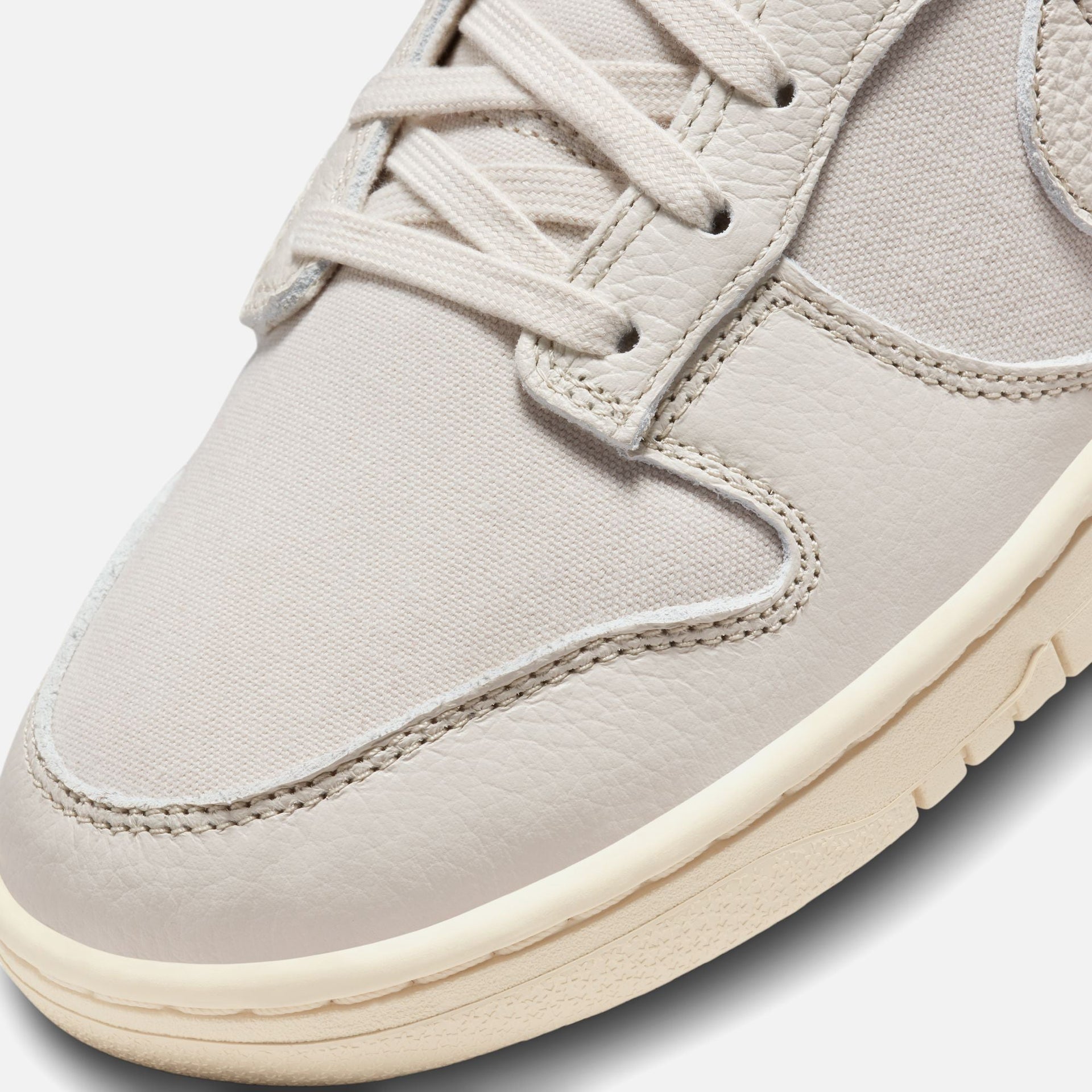 Nike Dunk Low Retro PRM - Light Orewood Brown / Sequoia / Guava Ice