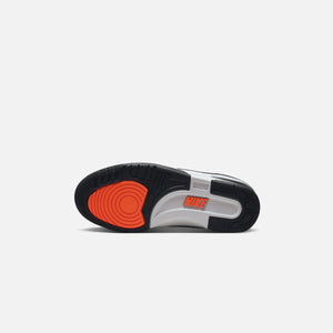 Nike Aaf88 Ltr - White / Neutral Grey / Black / Tech Grey / Orange
