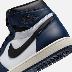 Jordan 1 retro black and blue online