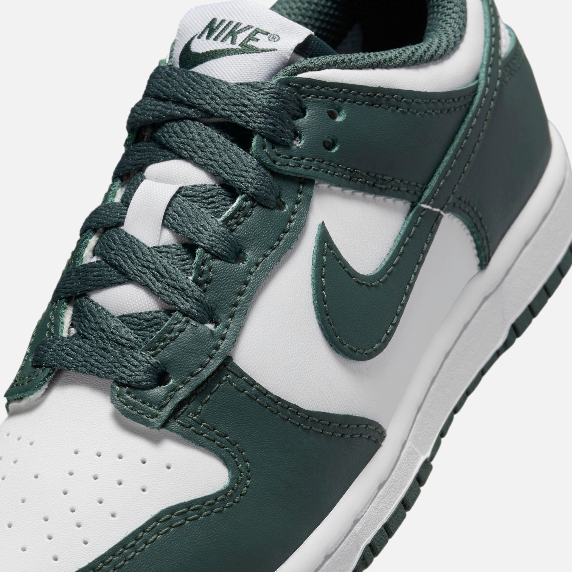 Nike PS Dunk Low - White / Vintage Green