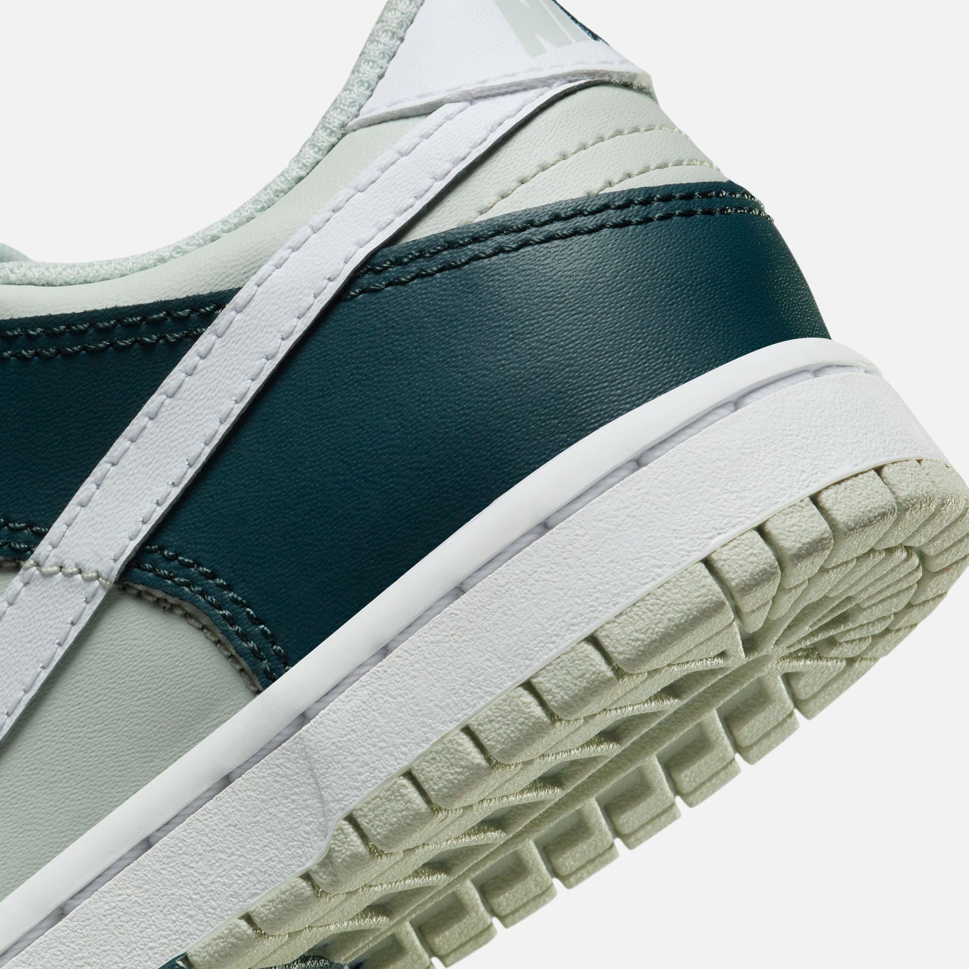 Nike Pre-School Dunk Low - Deep Jungle / White / Light Silver