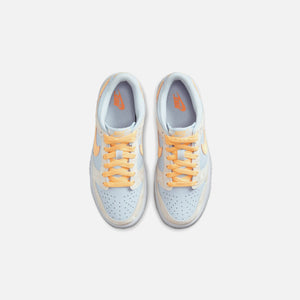 Nike GS Dunk Low - Pale Ivory / Melon Tint / Football Grey / White