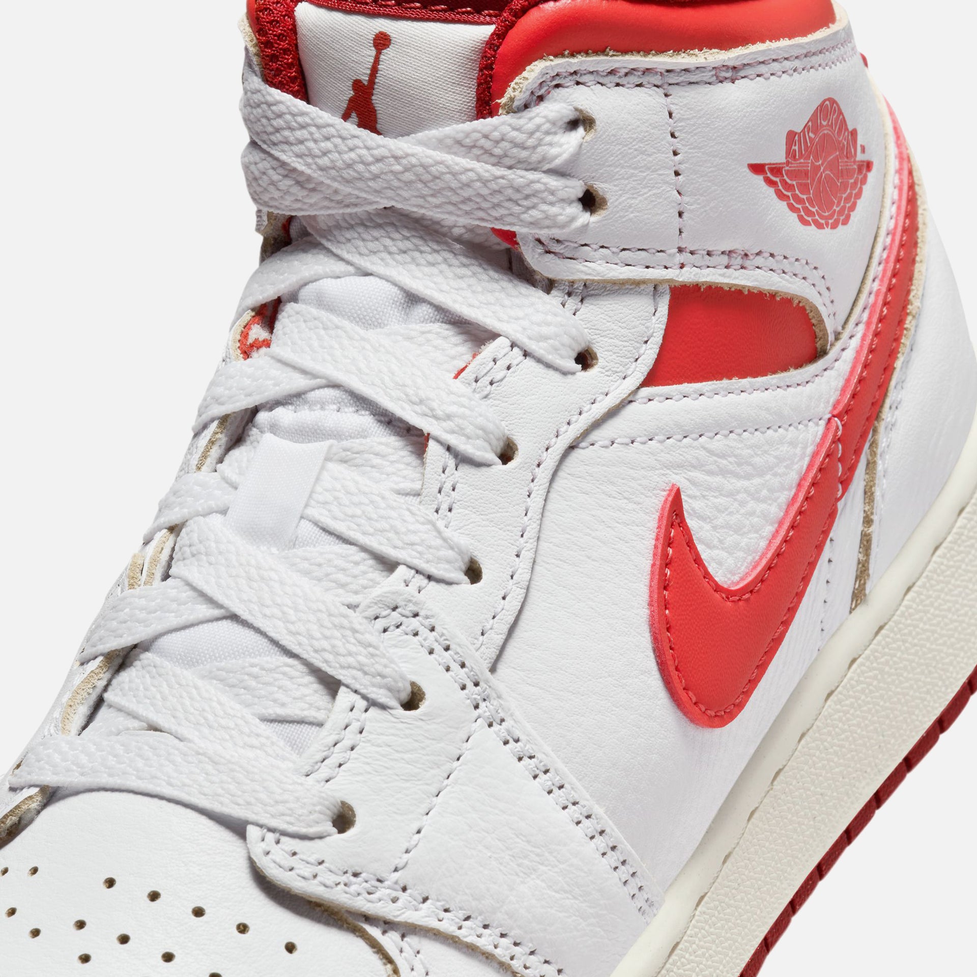 Jordan Grade School Air Jordan 1 Mid SE - White / Lobster / Dune Red / Sail