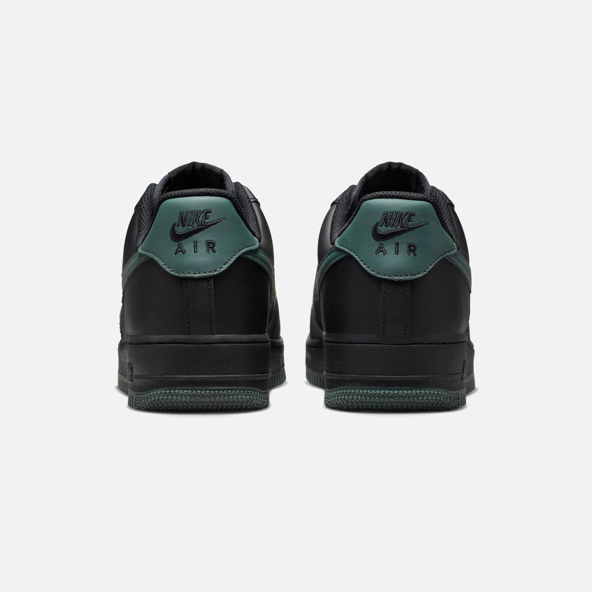 Nike Air Force 1 `07 - Black / Vintage Green