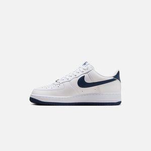 Nike Air Force 1 '07 - White / Midnight Navy / White