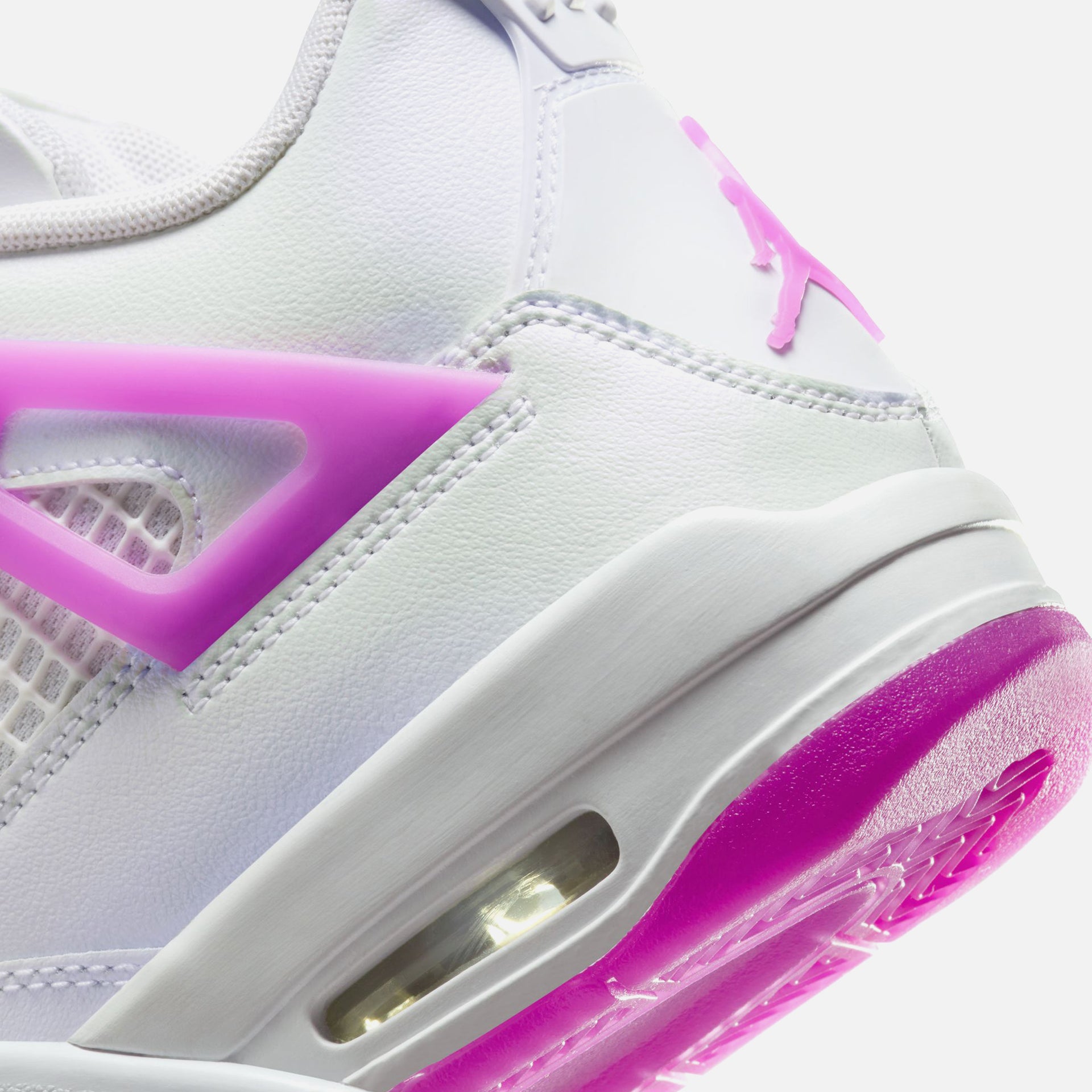 Jordan GS Air Jordan Retro White Hyper Violet – Kith Europe