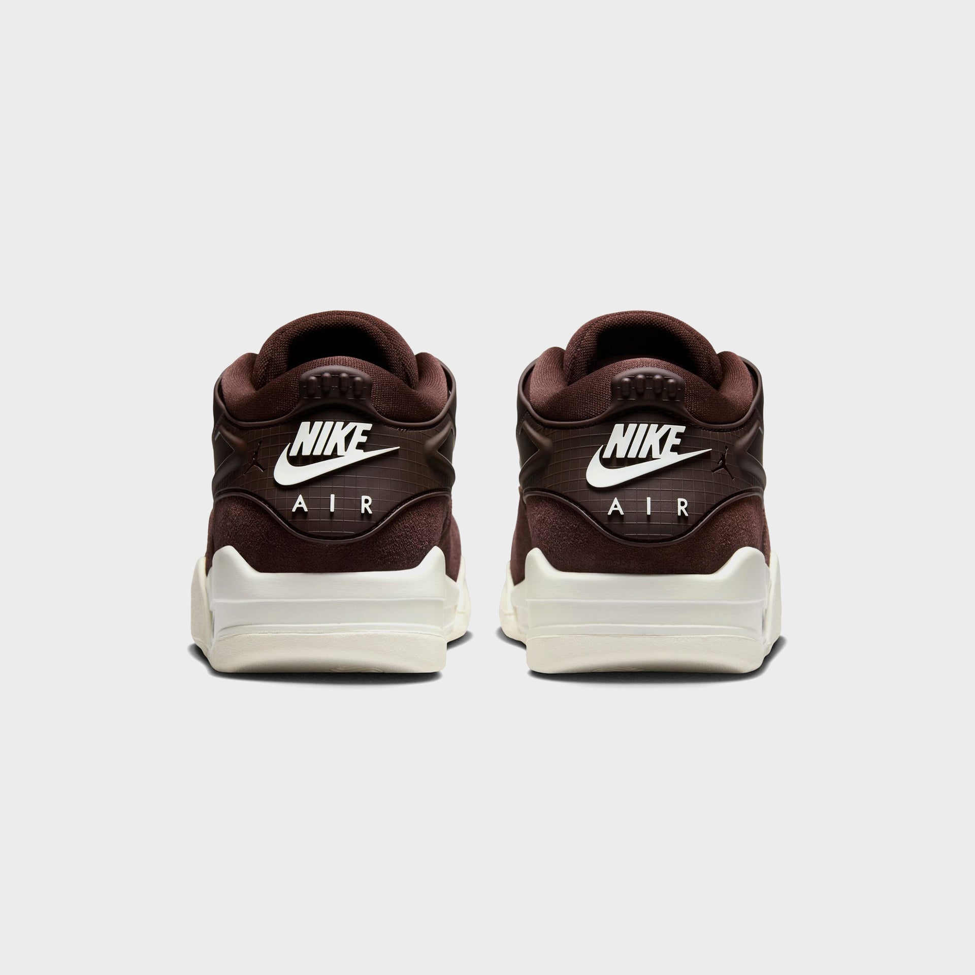 Nike WMNS Air Jordan 4 RM - Brown Earth / Sail