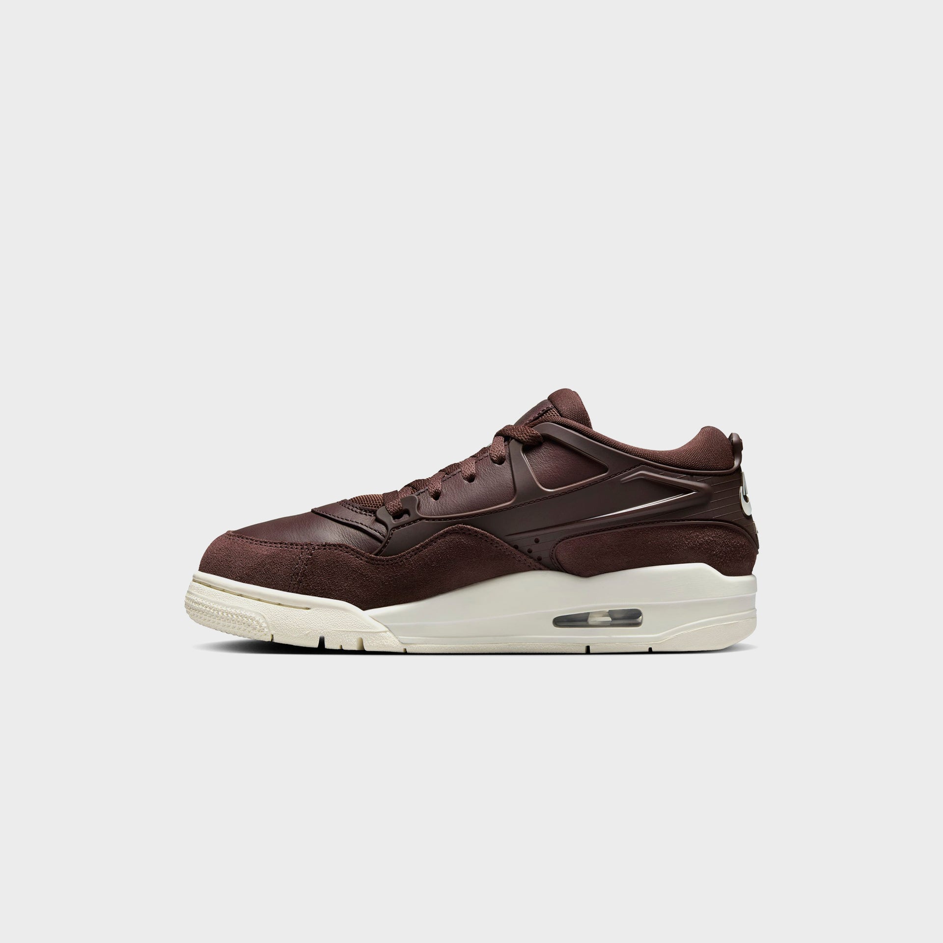 Nike WMNS Air Jordan 4 RM - Brown Earth / Sail