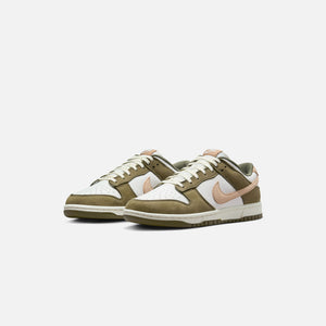 Nike Dunk Low Retro PRM - Medium Olive / Hemp / Summit White