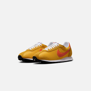 Nike LD-1000 - University Gold / Safety Orange