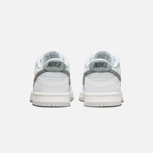 Nike GS Dunk Low - White / Smoke Grey / Pure Platinum