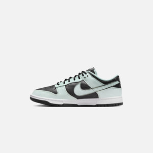 Nike Dunk Low Retro PRM - Dark Smoke Grey / Barely Green