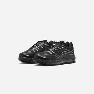 Nike Air Max Plus Premium - Black / Black / Black / Metallic Silver