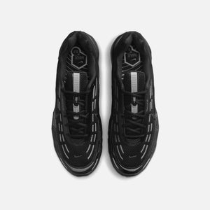 Nike Air Max Plus Premium - Black / Black / Black / Metallic Silver