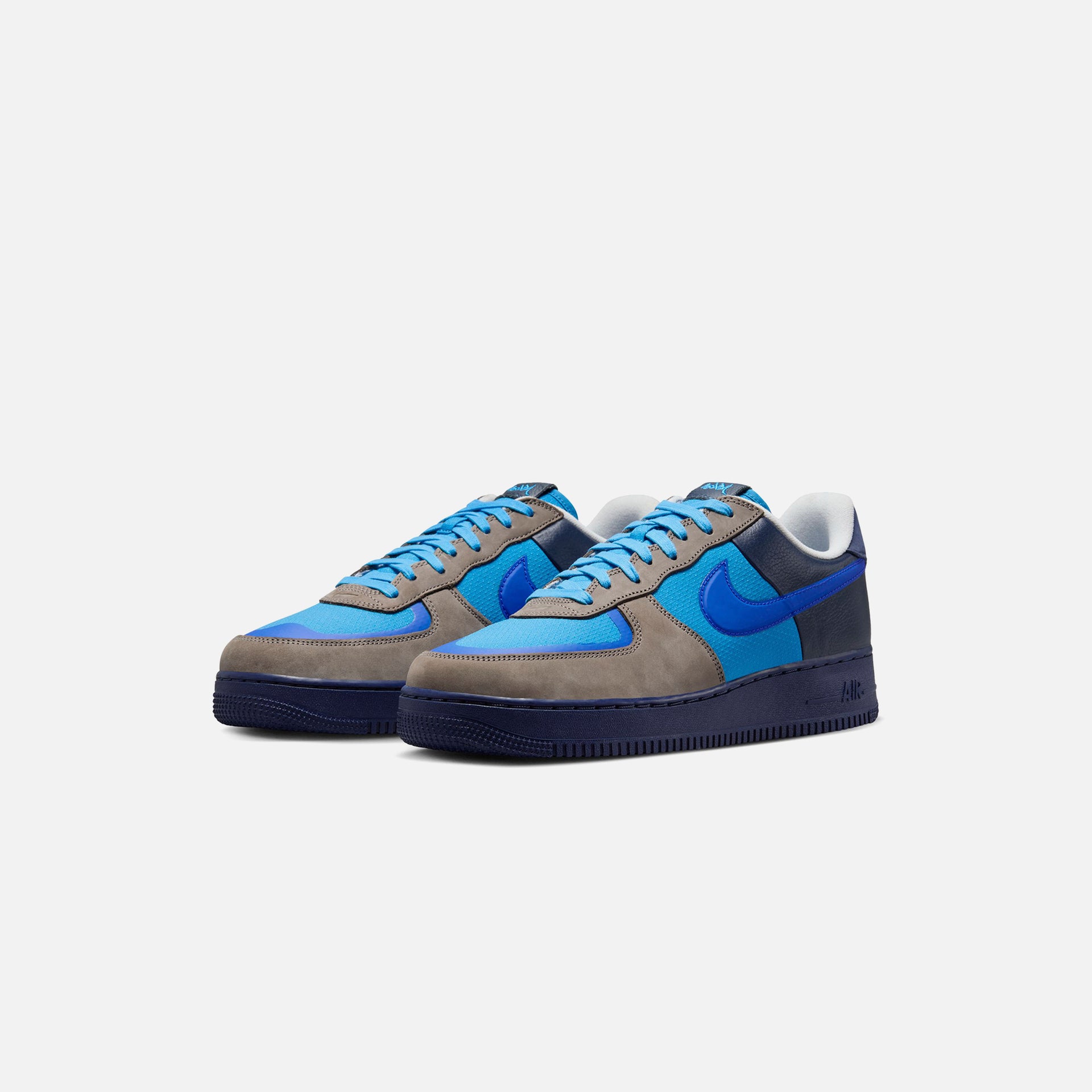 Nike x Stash Air Force 1 Low SP - Soft Grey / Varsity Royal / Harbor