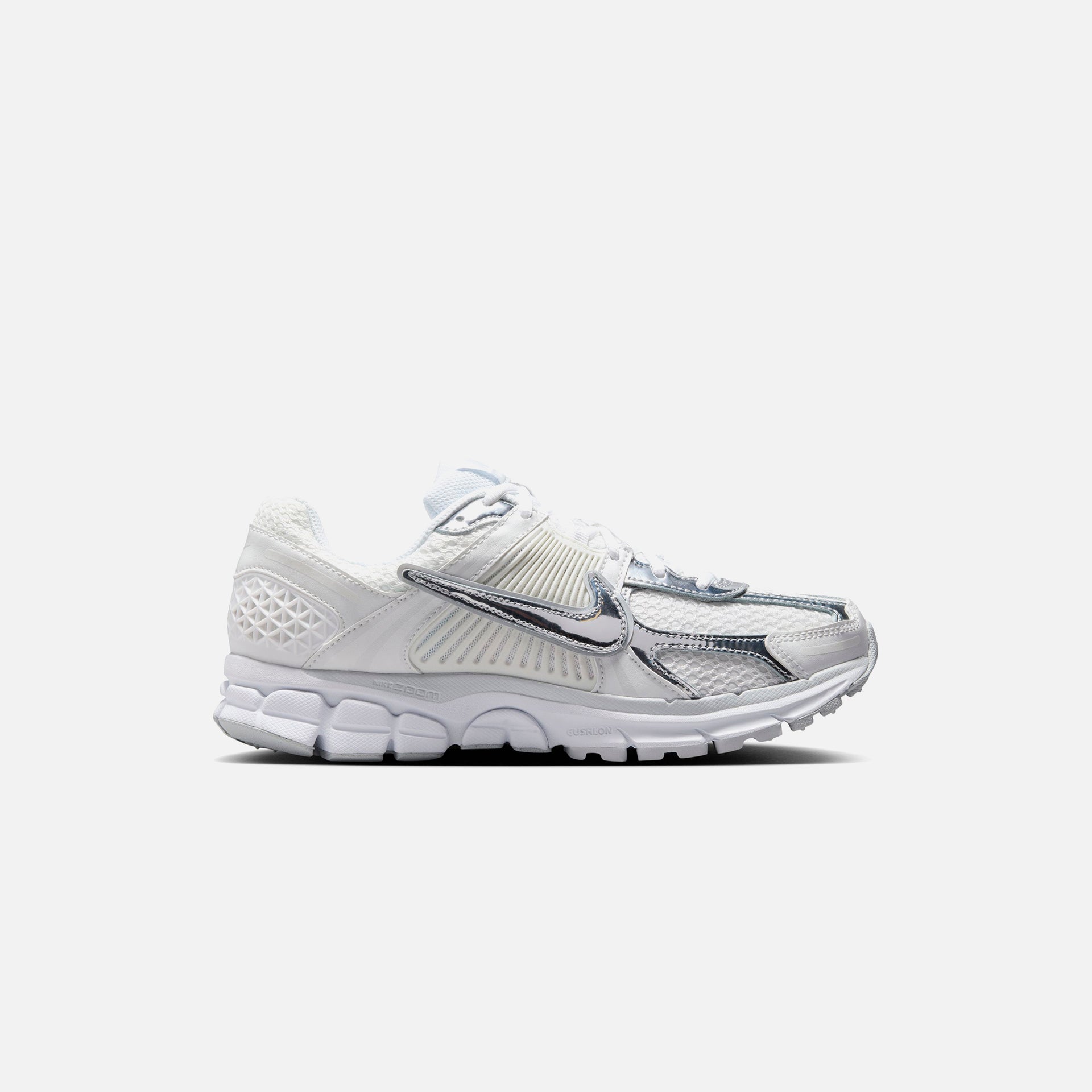 Nike WMNS Zoom Vomero 5 - Metallic White / Metallic Silver / Summit White