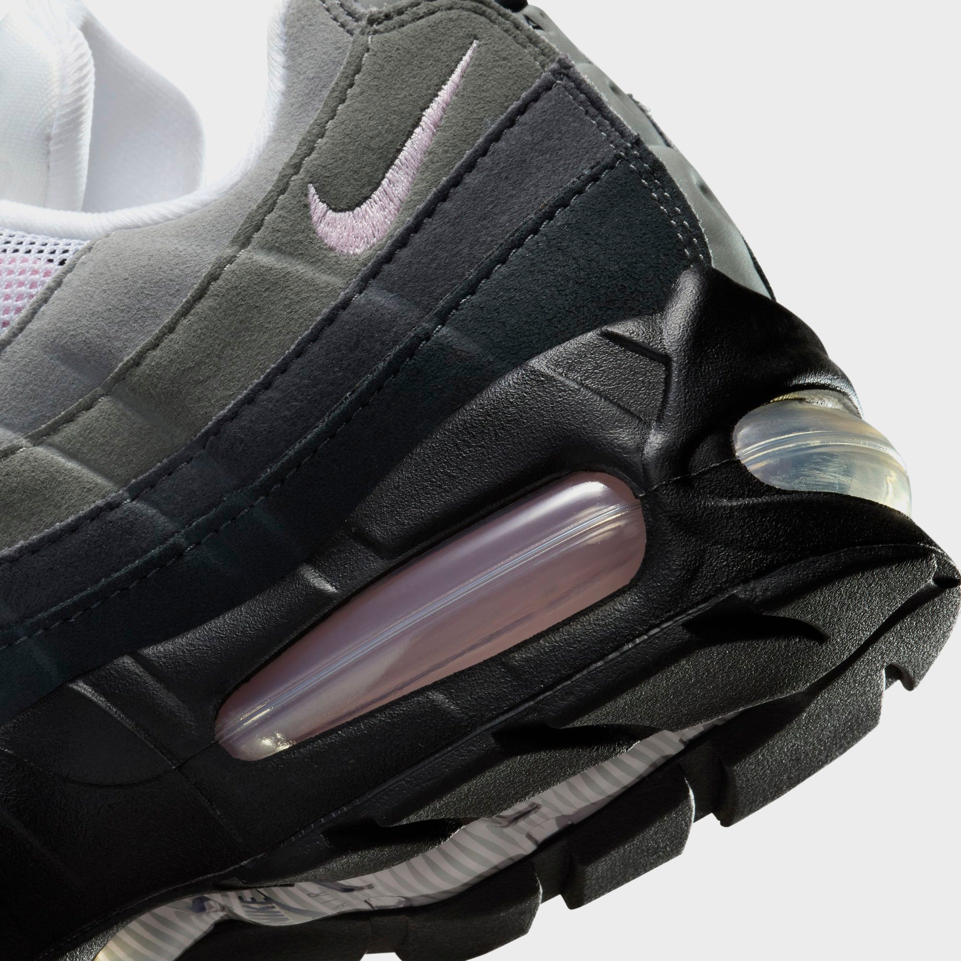 Nike WMNS Air Max 95 OG - Black / Pink Foam / White / Reflective Silver