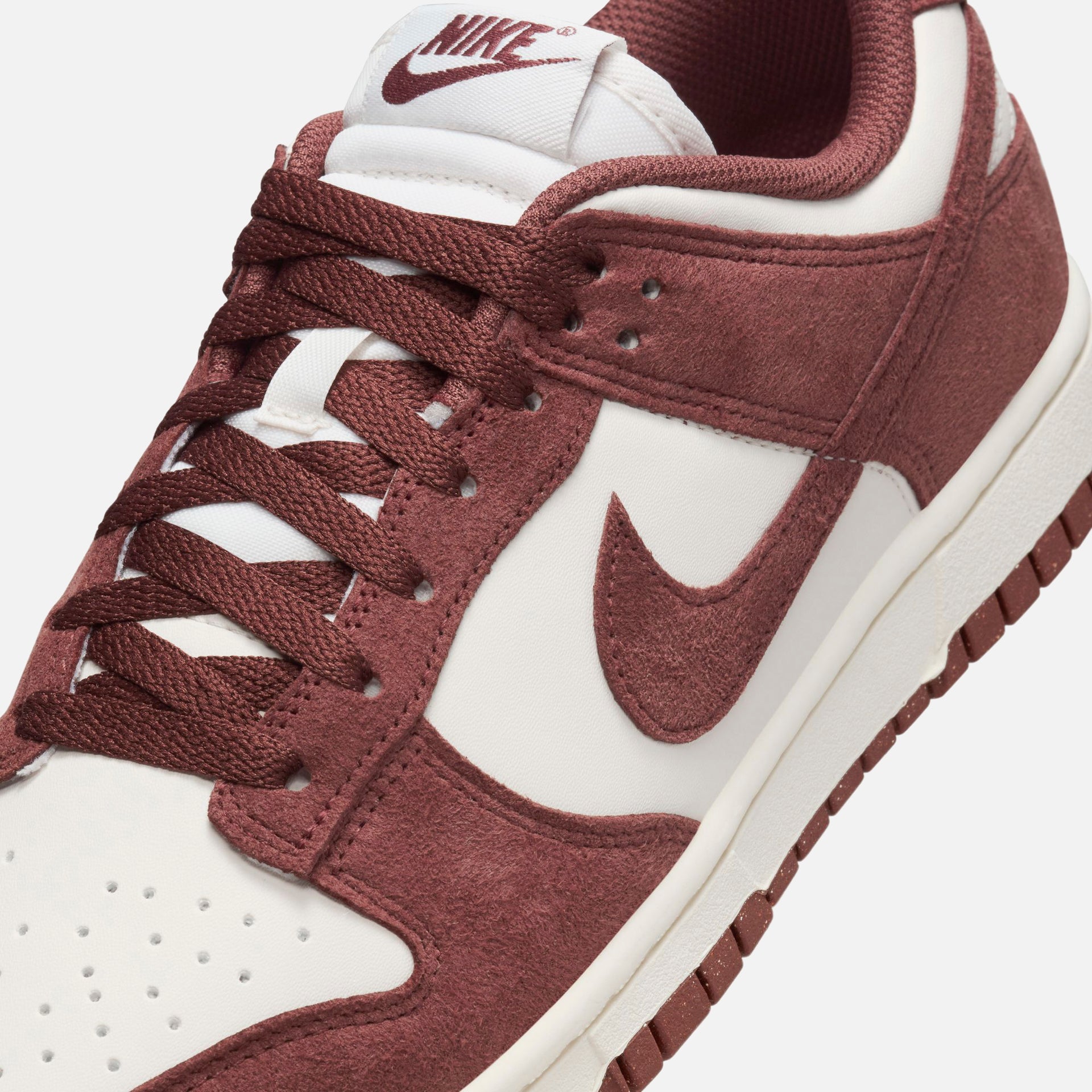 Nike Dunk Low - Phantom / Sail / White / Red Sepia