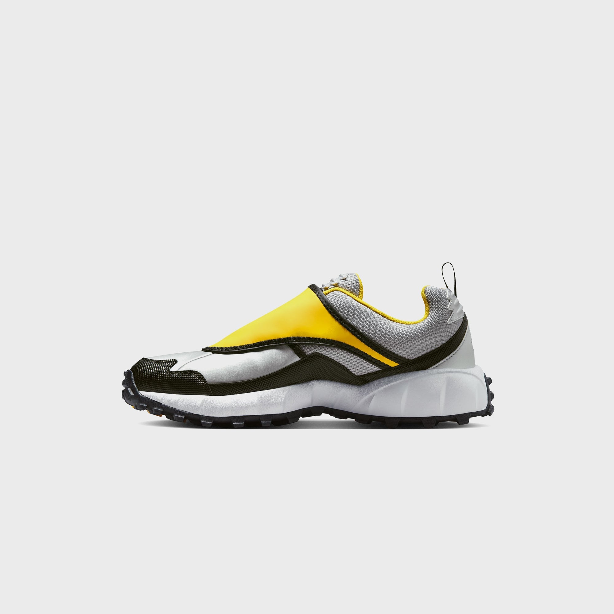 Nike ACG Phassad - Black / Yellow Zest / Metallic Silver – Kith Europe