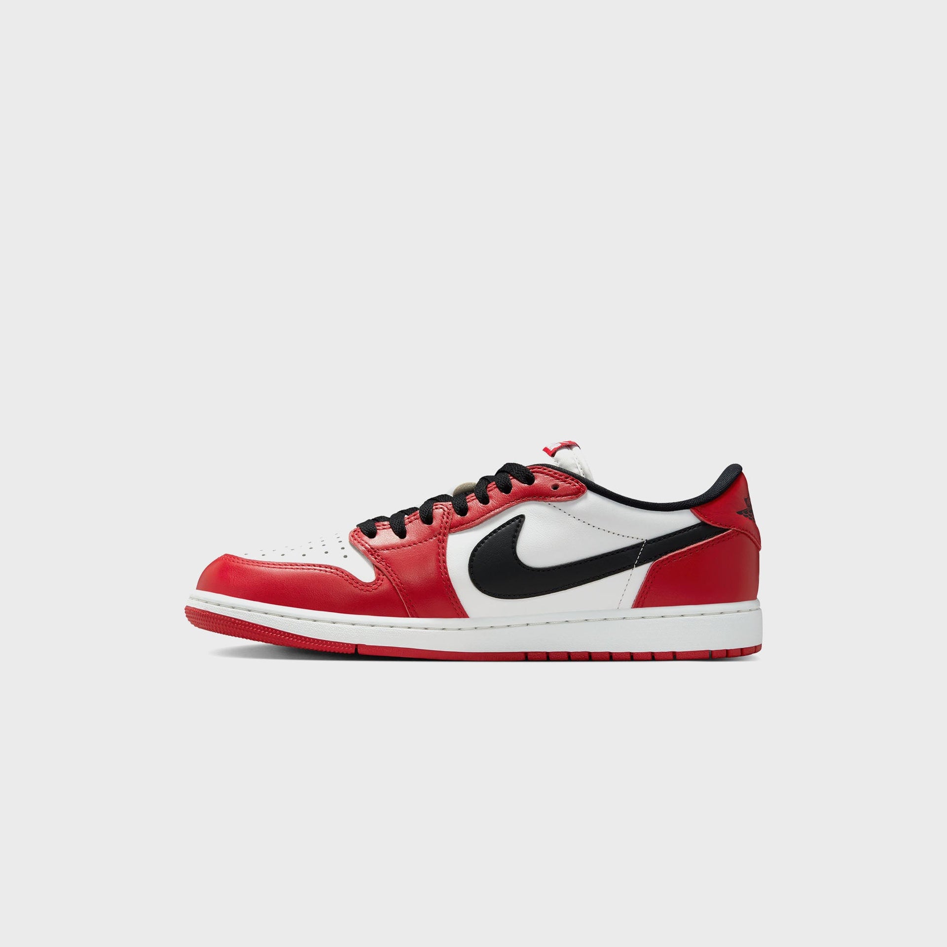 Jordan Air Jordan 1 Retro Low OG - Varsity Red / Black / Summit White