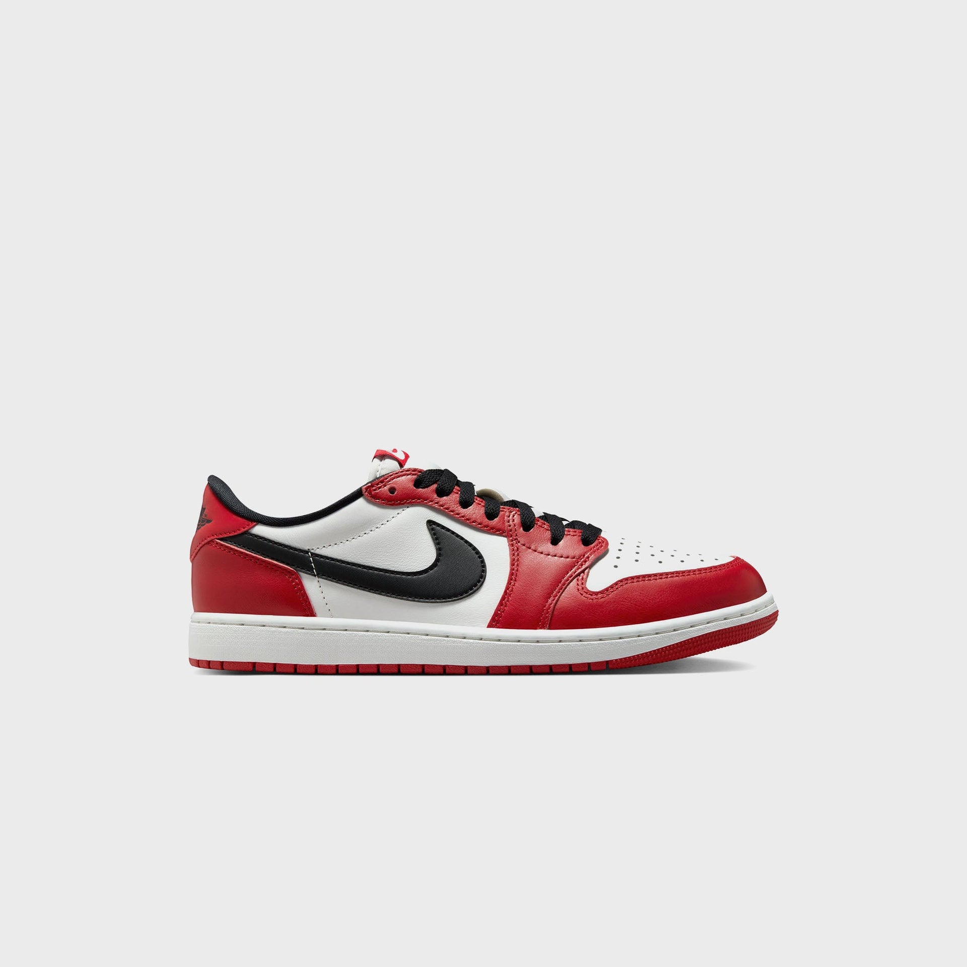 Jordan Air Jordan 1 Retro Low OG - Varsity Red / Black / Summit White