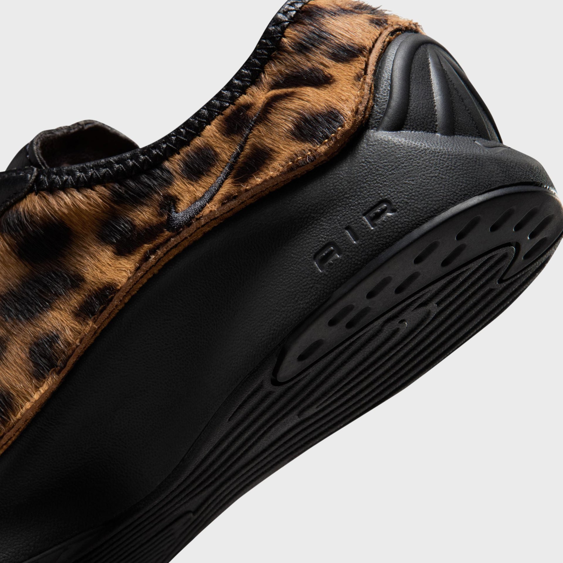 Nike WMNS Air Superfly LX - Flax / Black