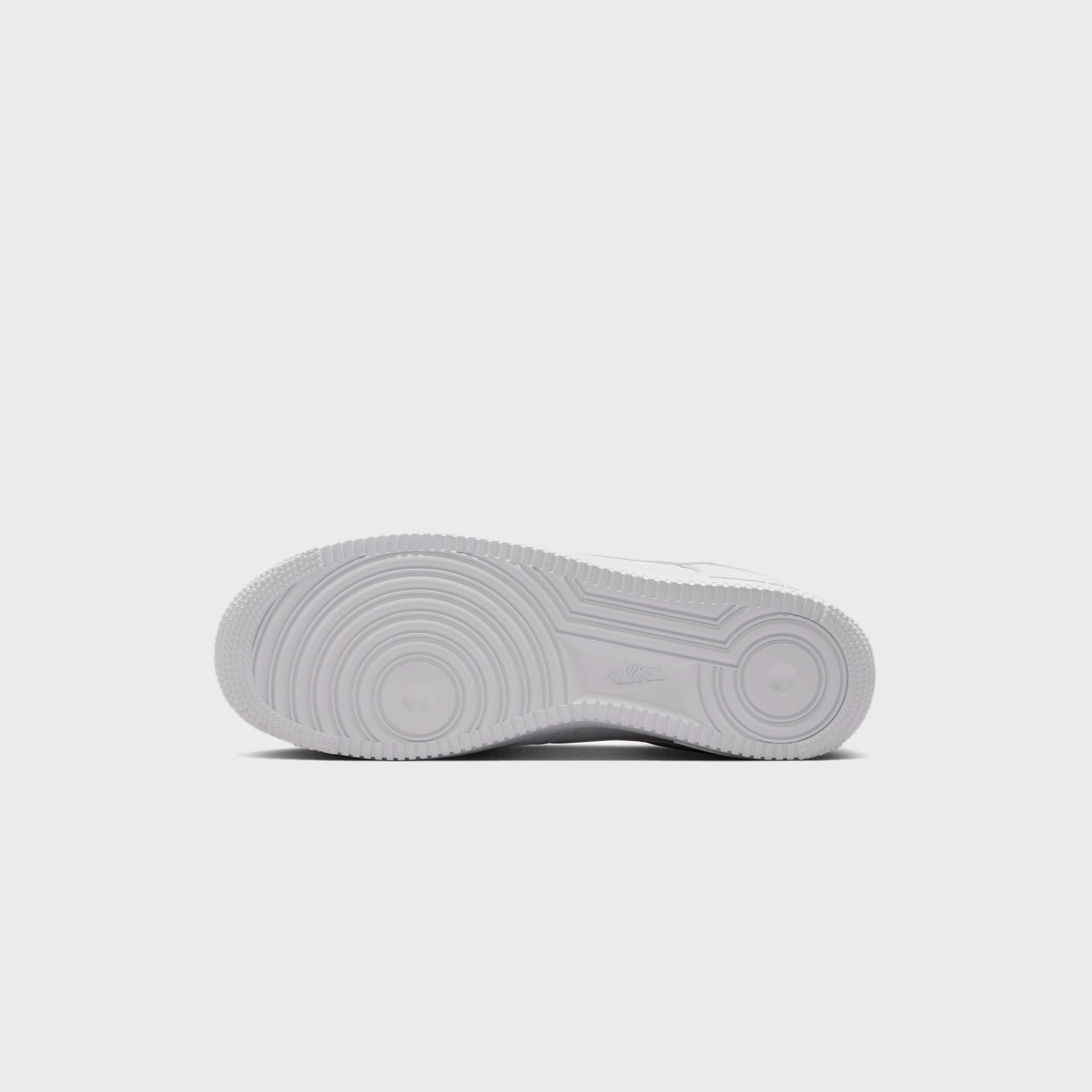 Nike x Kobe Bryant Air Force 1 Low - White / White