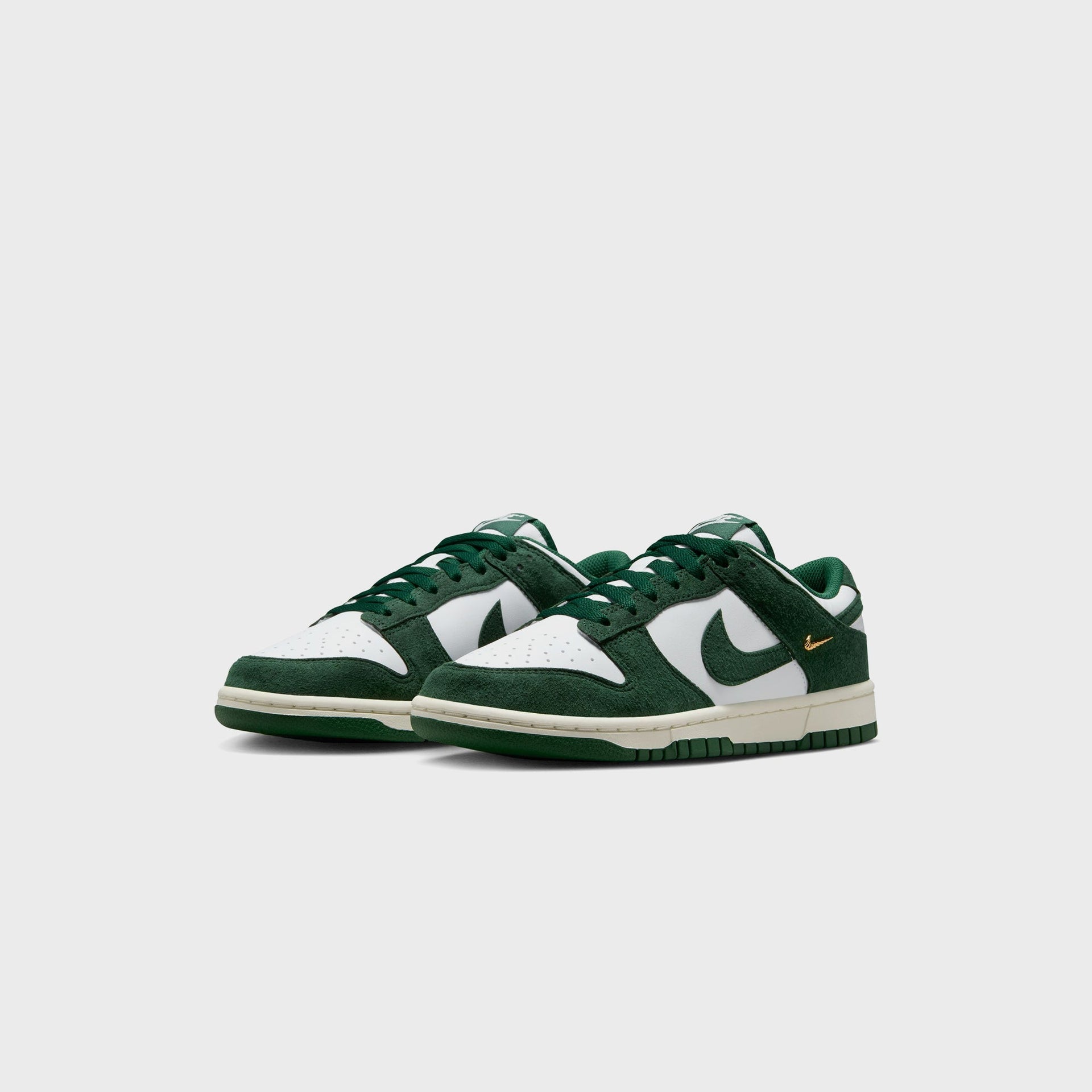 Nike WMNS Dunk Low - Summit White / Gorge Green / Sail
