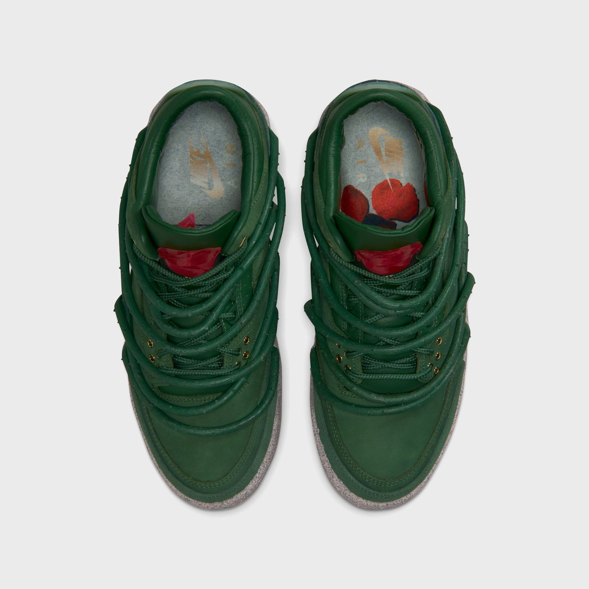 Jordan x Teyana Taylor WMNS Air Jordan 3 - Fir / Fire Red / Victory Green / Cement Grey