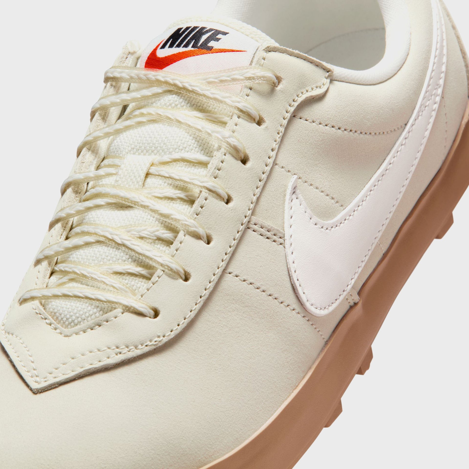 Nike Astrograbber QS - Coconut Milk / Sail / Gum Light Brown