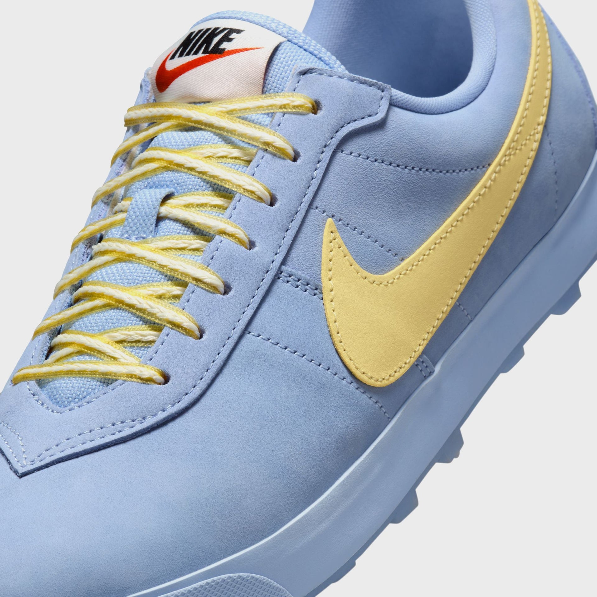 Nike Astrograbber QS - Aluminum / Soft Yellow / Sail / Black