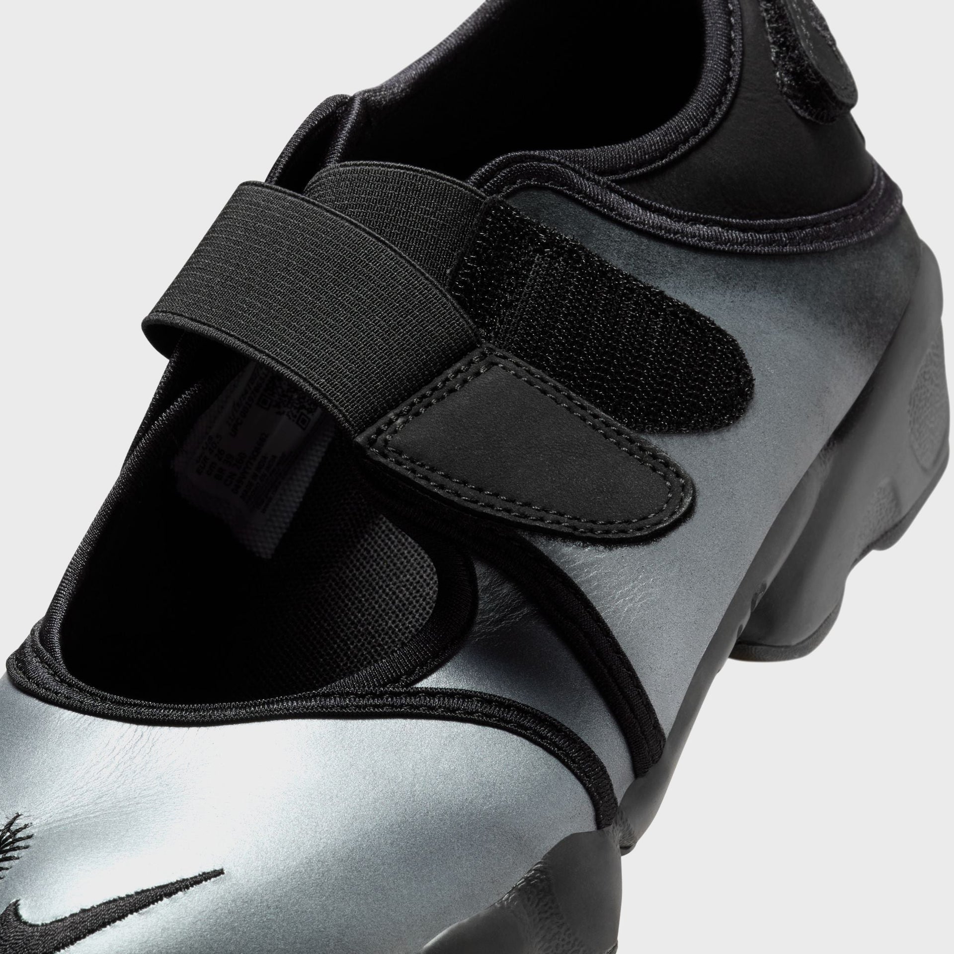 Wmns Nike Air Rift Ltr Xwfw Mtlc Silver/Black
