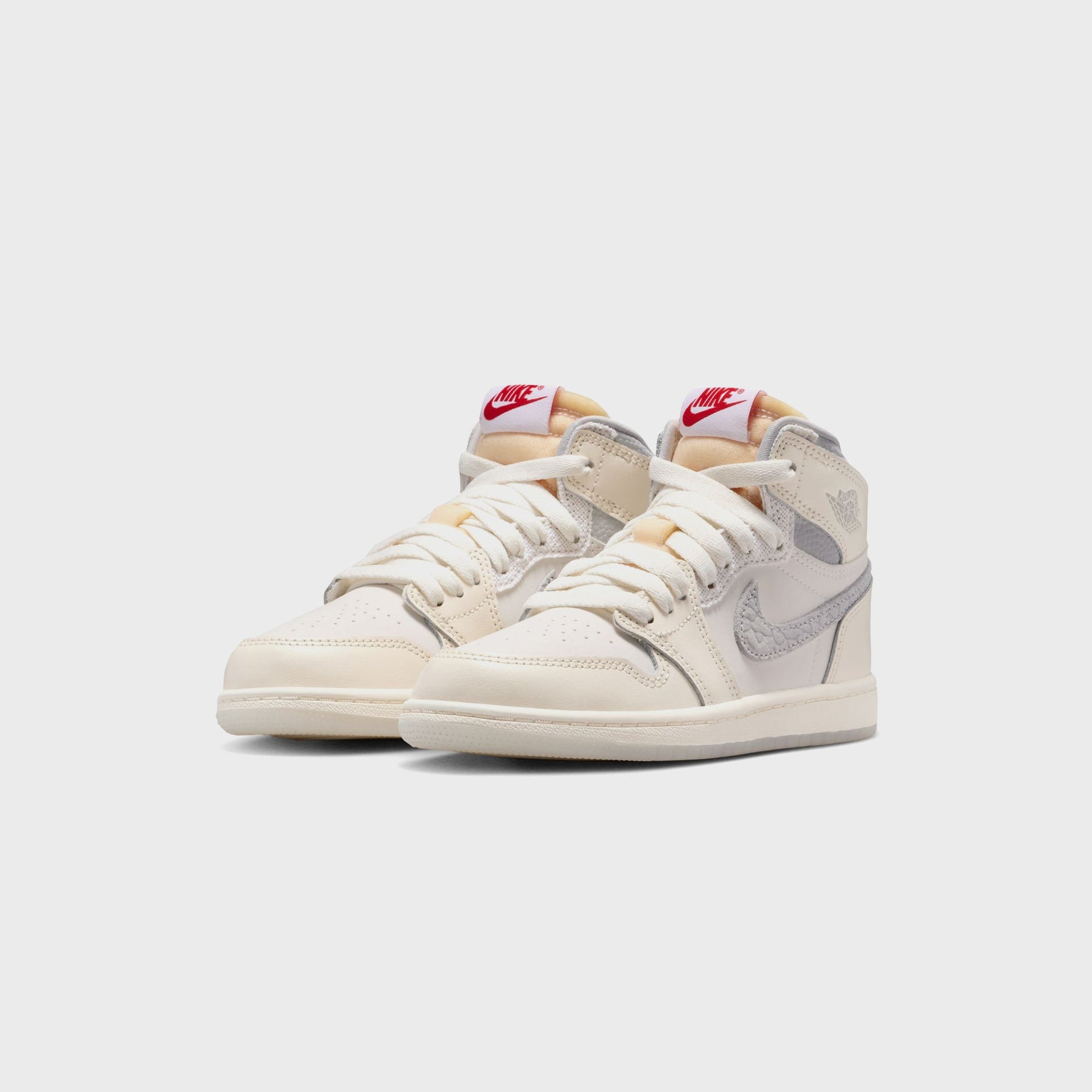 Jordan PS Air Jordan 1 Retro High OG - Sail / University Red / Pale Ivory / Coconut Milk / Phantom