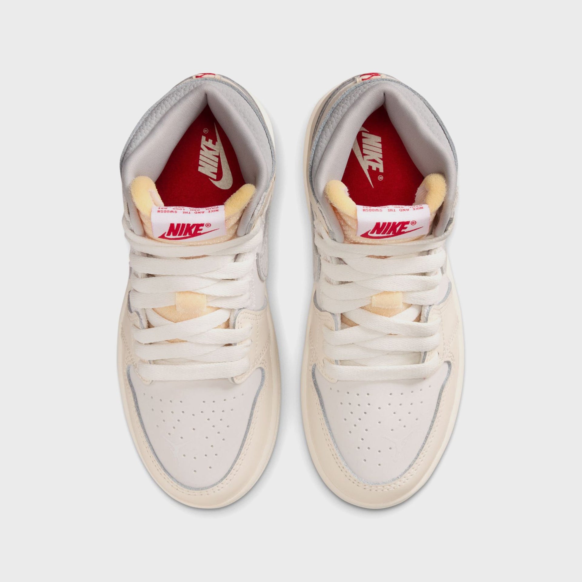 Jordan PS Air Jordan 1 Retro High OG - Sail / University Red / Pale Ivory / Coconut Milk / Phantom