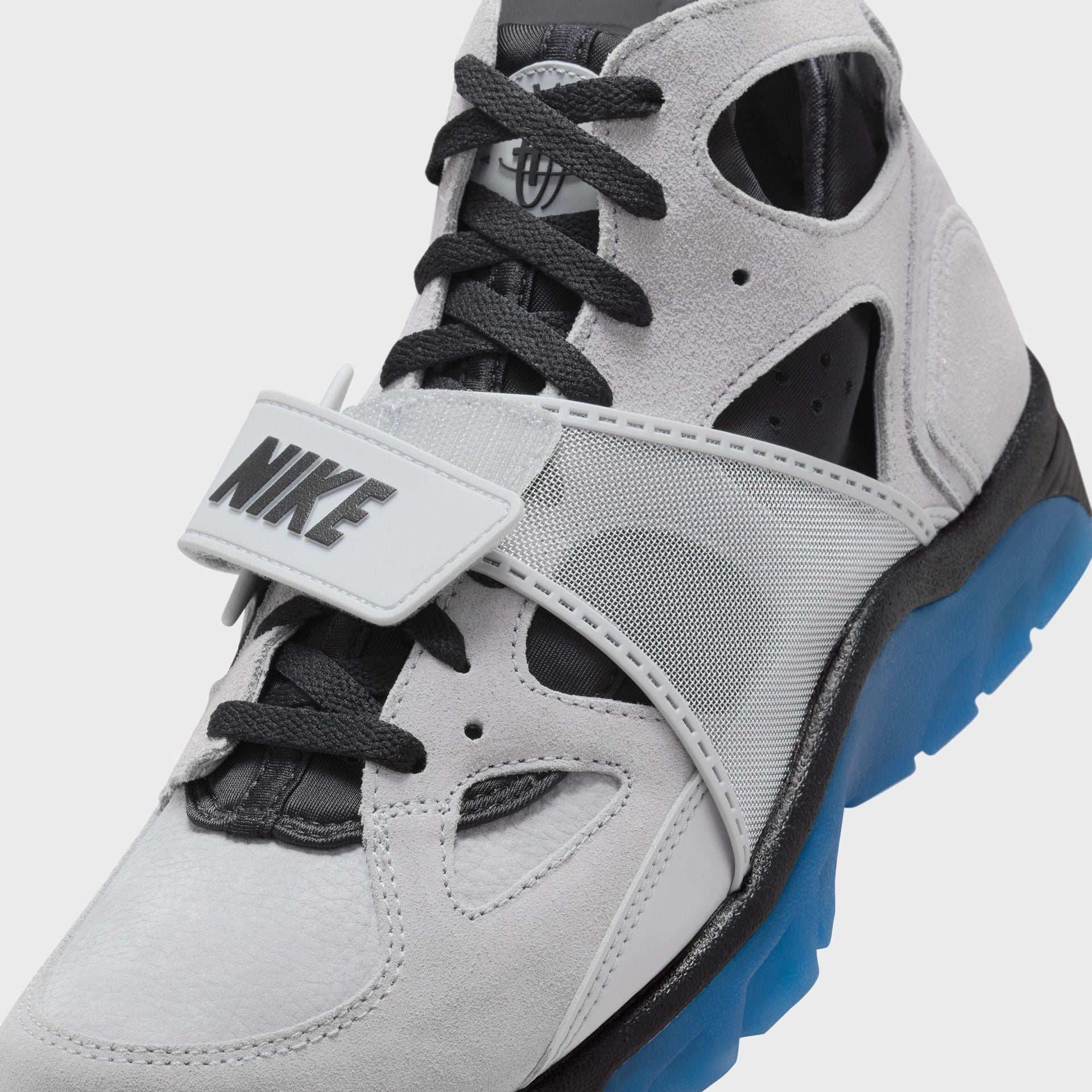 Nike Air Trainer Huarache - Wolf Grey / Star Blue / Black