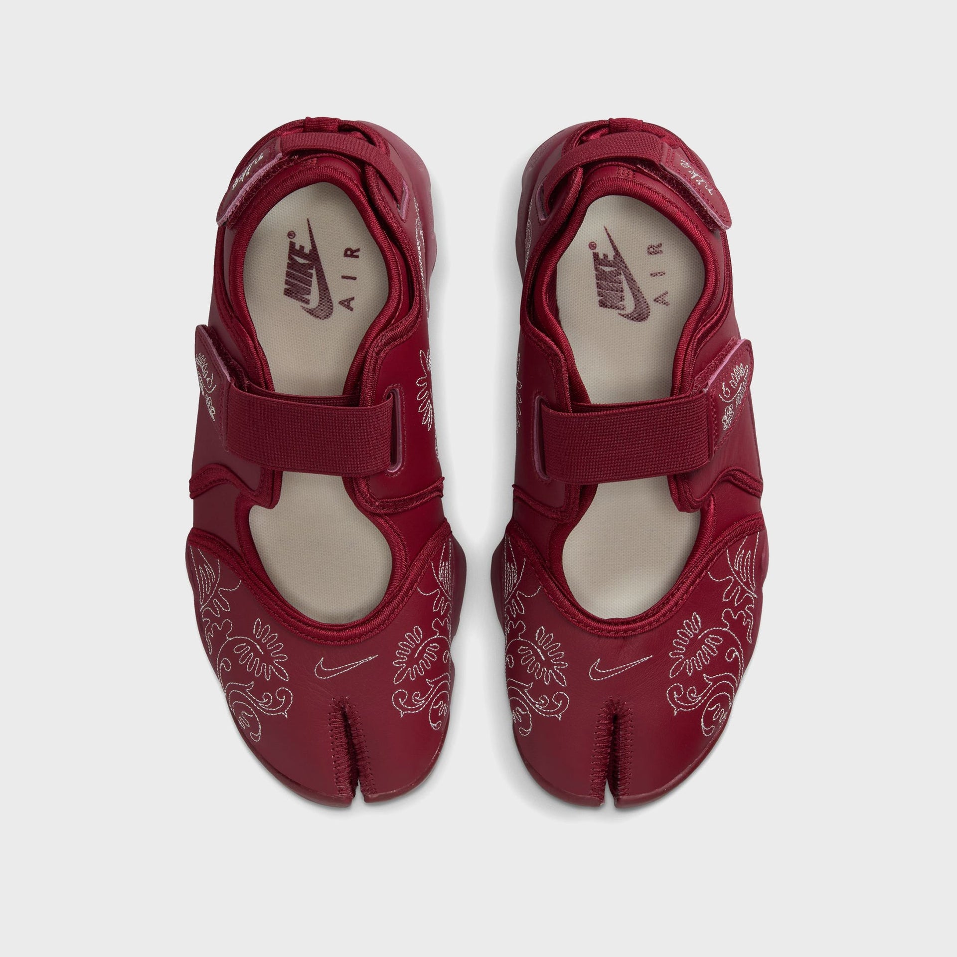 Nike WMNS Nike Air Rift - Team Red / Pale Ivory
