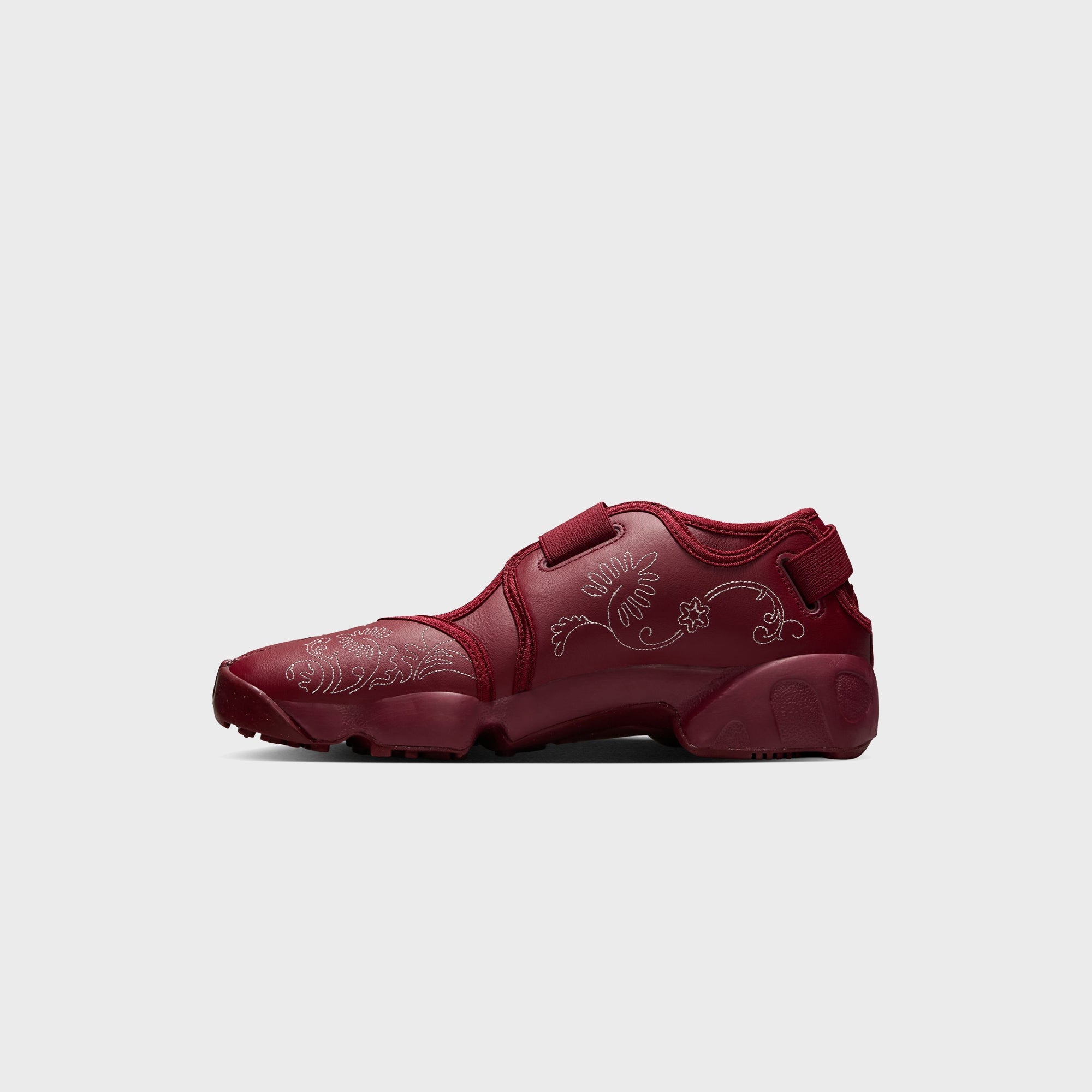 Nike WMNS Nike Air Rift - Team Red / Pale Ivory – Kith Europe