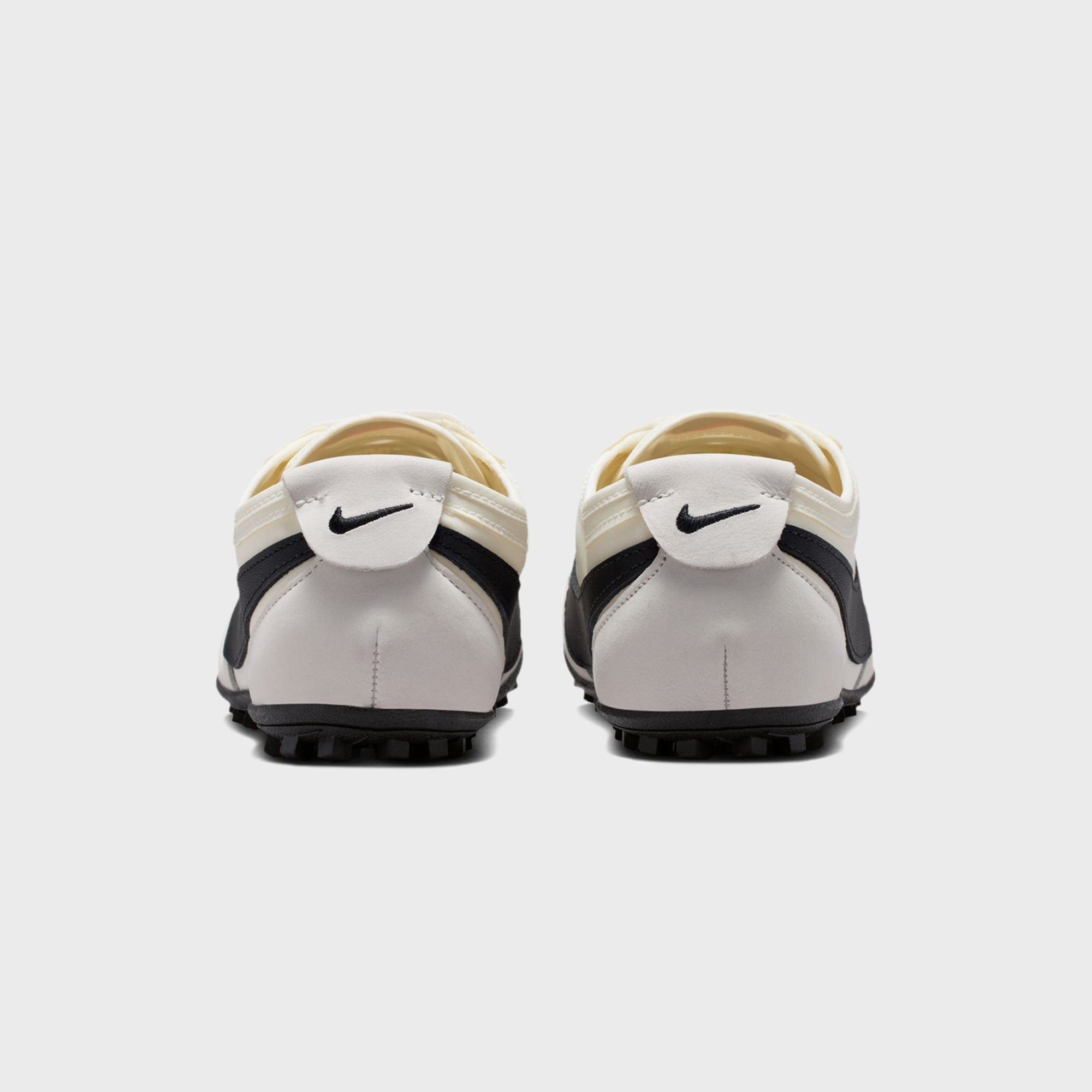 Nike WMNS Moon Shoe - Soft Pearl / Black – Kith Europe