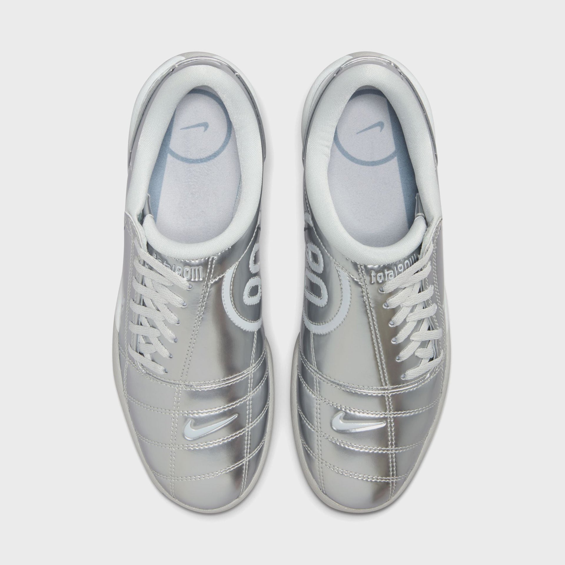 Nike WMNS Total 90 III - Metallic Platinum / Photon Dust