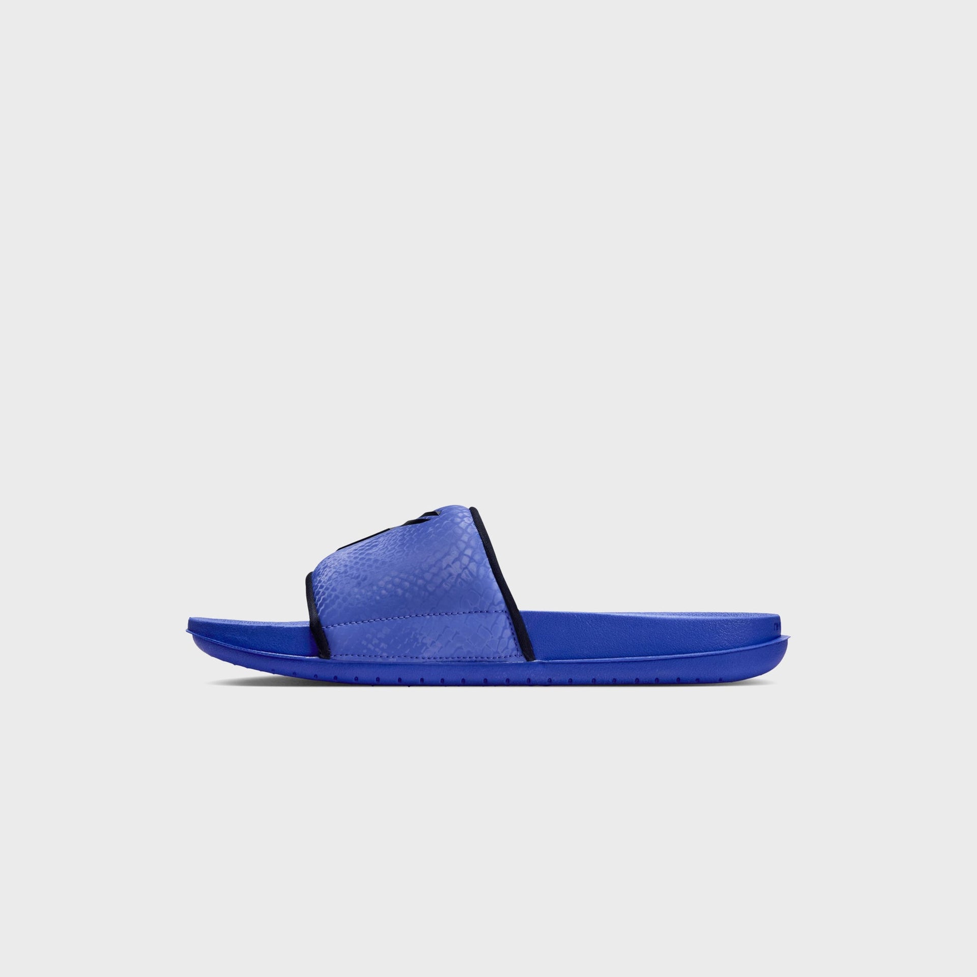 Nike x KOBE Off Court - Persian Violet / Black