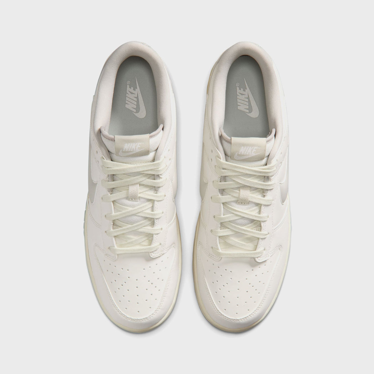 Nike Dunk Low Retro Premium - Sail / Light Bone / Coconut Milk / Light Silver