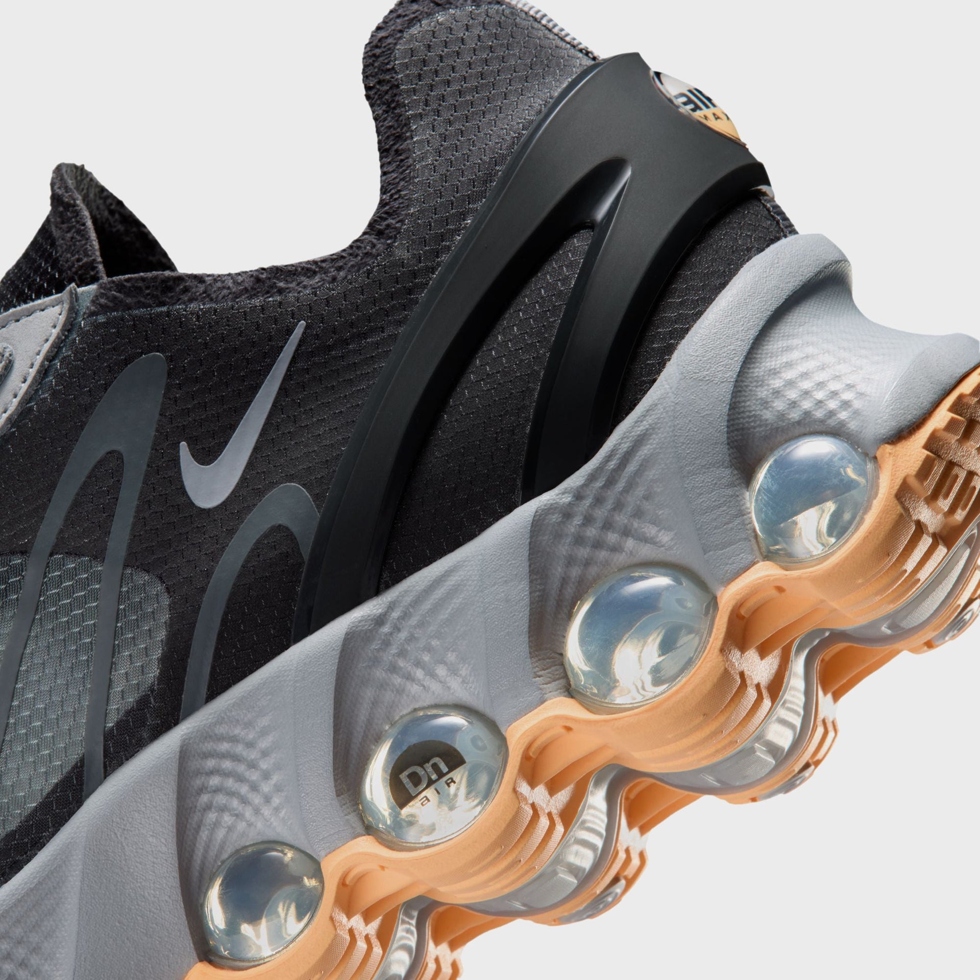 Nike Air Max Dn8 - Wolf Grey / Anthracite